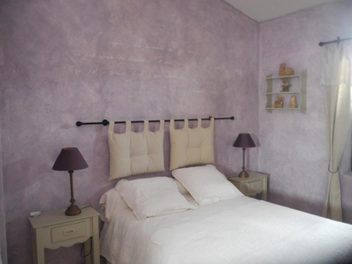 Bed and Breakfast Oustau De Piera Gordes Exteriér fotografie